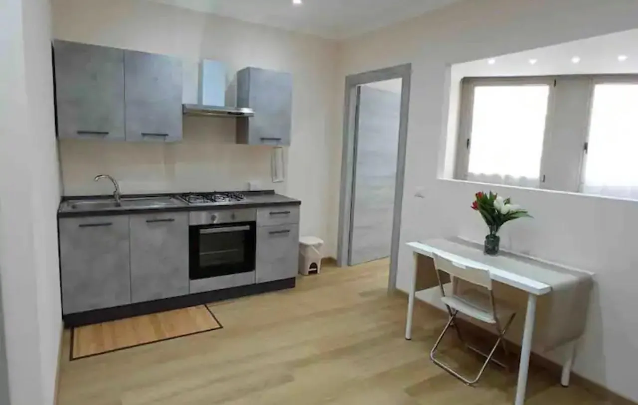 Apartment Roomors Of Naples - Business District 2
